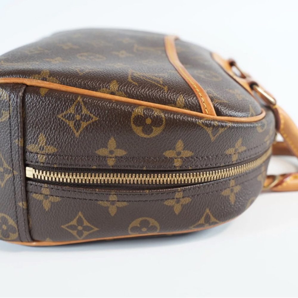 🎉 24 Hour Sale 💯Authentic LOuis Vuitton Trouville Handbag 👜 - Picture 3 of 15